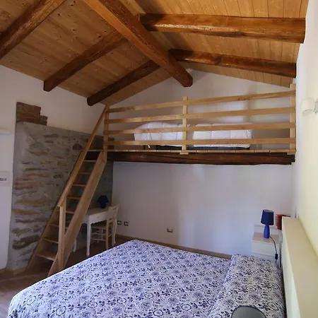 La Pepanella Nocleg ze śniadaniem 3*